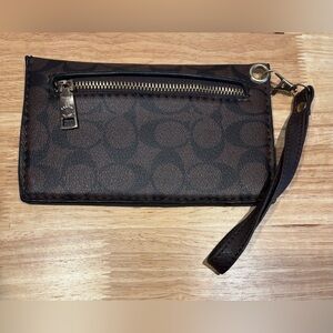 Classic Coach Signature Canvas Corner Zip Wristlet Brown/ Black